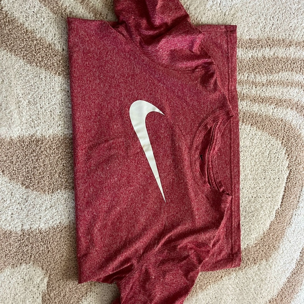 Nike Boys' Legend Dri-FIT Swoosh T-Shirt